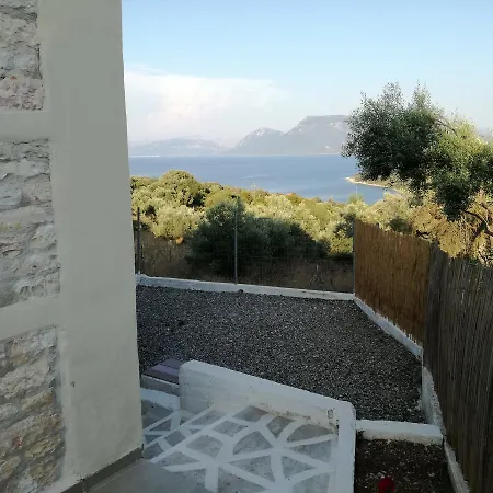 度假居 Iliogioma Stone With Pool In Island